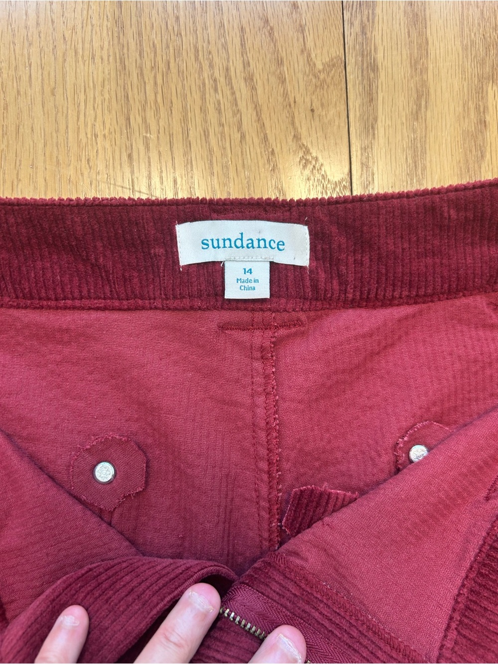 Sundance Corduroy Wide Leg Cropped Pants Women Size 14 Berry Red Boho Pockets - Picture 4 of 8